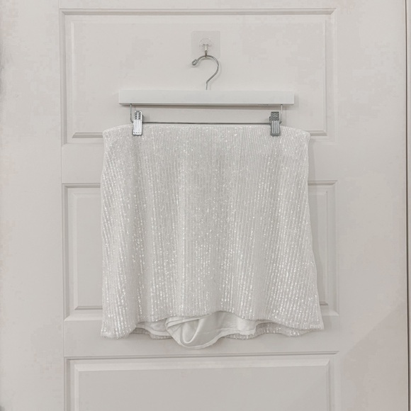 Show Me Your Mumu Sequin Crop Top + Mini Skirt (Size XL) - Picture 10 of 16